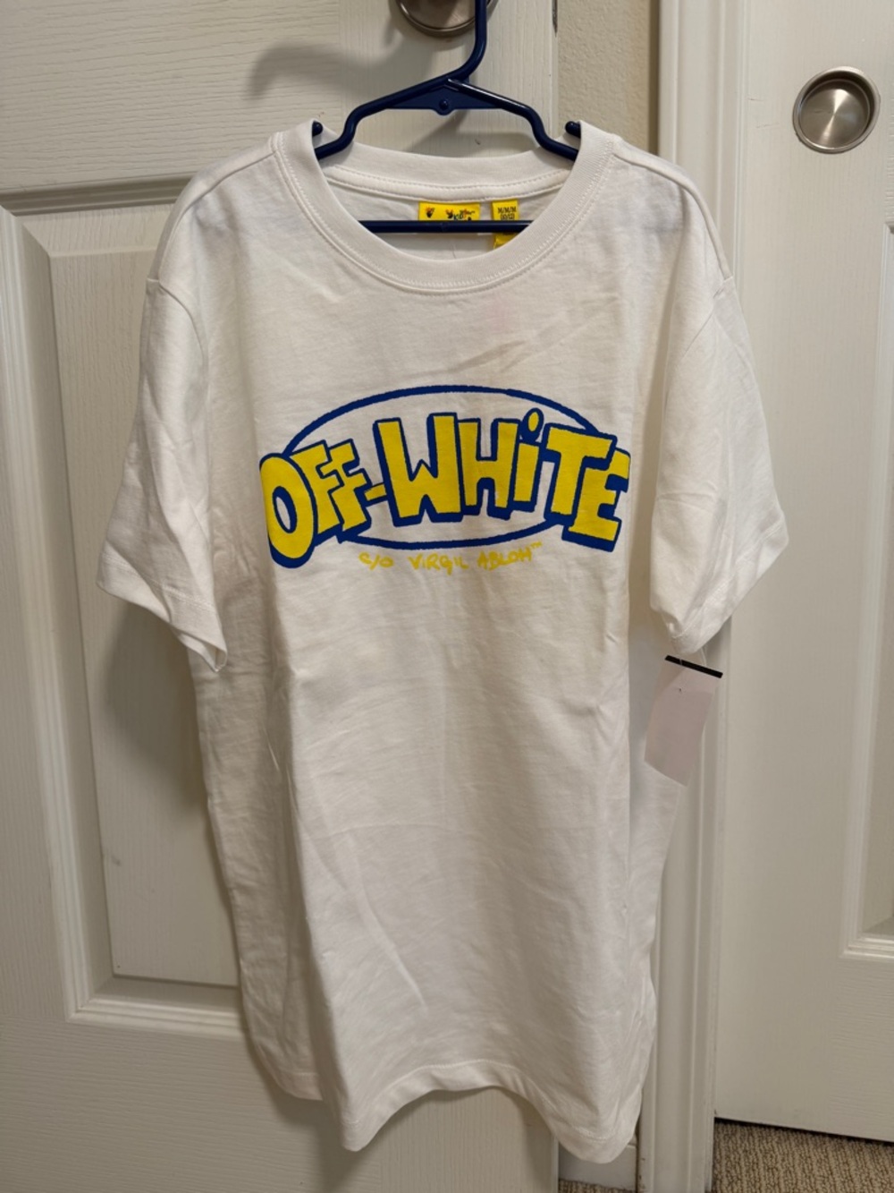 Off-White Kids T-Shirt White Yellow Blue Arrows Logo Size M 10-12 NWT